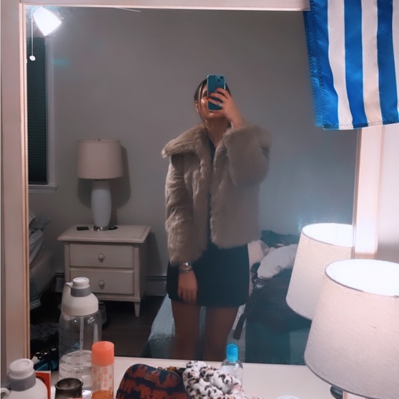 Meet your Posher, Lucie - Picture 15 of 16